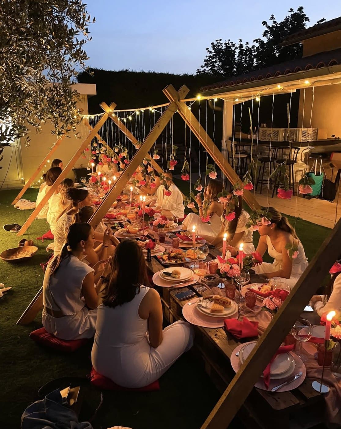 Instagram La Orana — Soirée d'anniversaire, dîner en blanc